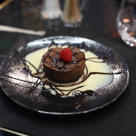 Hotel Restaurant Clement Ader Muret Exterior foto