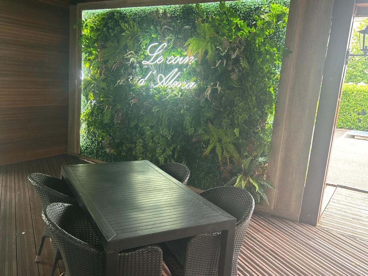 Hotel Restaurant Clement Ader Muret Exterior foto